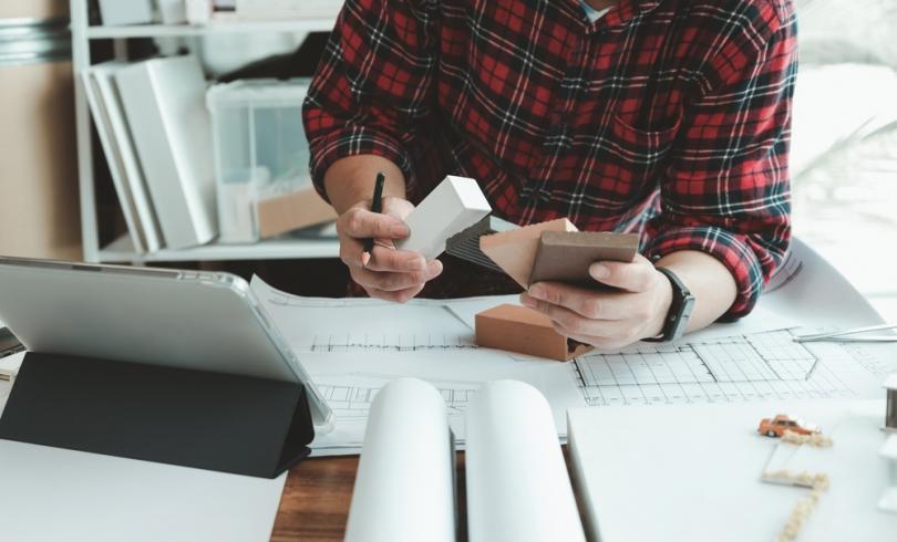 Építőanyag kategória menedzser